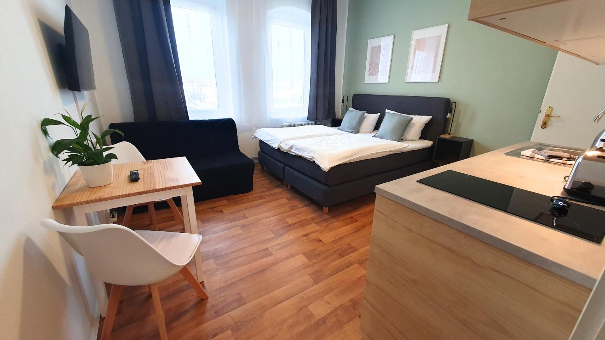 Good Stay Aparthotel Mit Kostenlosen Parkplaetzen Drážďany Exteriér fotografie